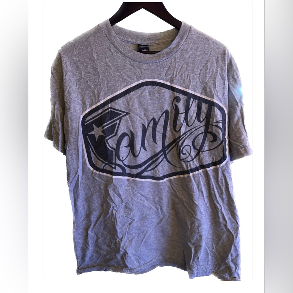 VINTAGE FAMOUS TEE TRAVIS BARKER